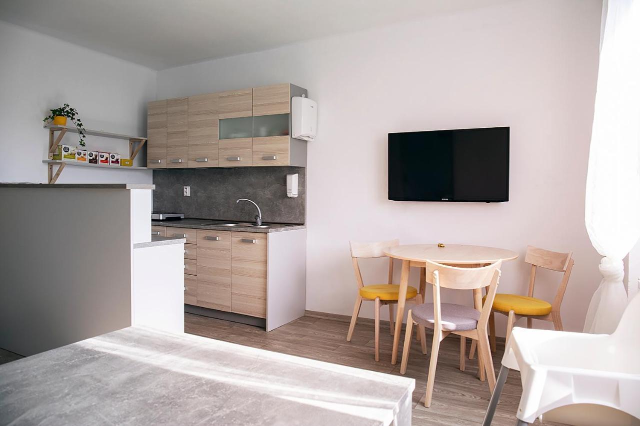 Rodinny Apartman Příbor Buitenkant foto